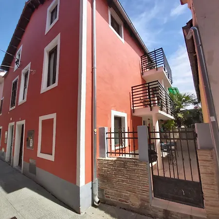 Casa Orange 아파트